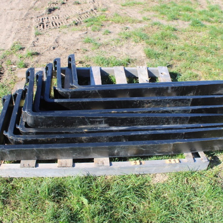 #544 • 60" Skid Steer Forks