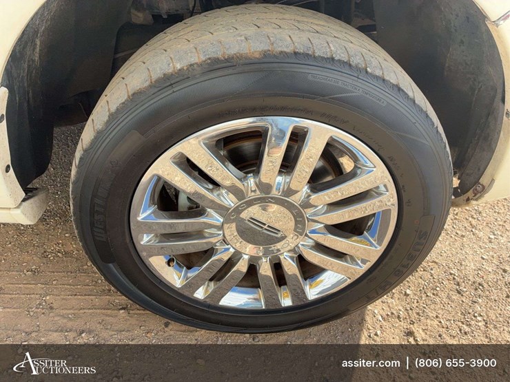 2008-lincoln-navigator-l-image-40