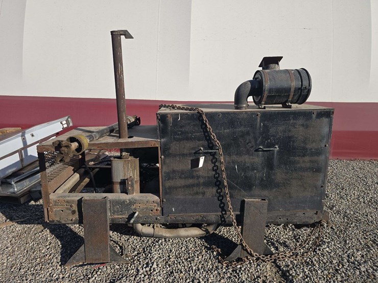 pto-generator-with-big-1000-pto,-dt466-engine-image-2