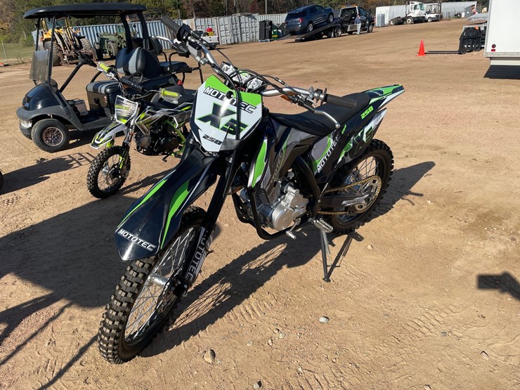 #1038-•-2026-mototec-x5-250cc-gas-dirt-bike-image-1