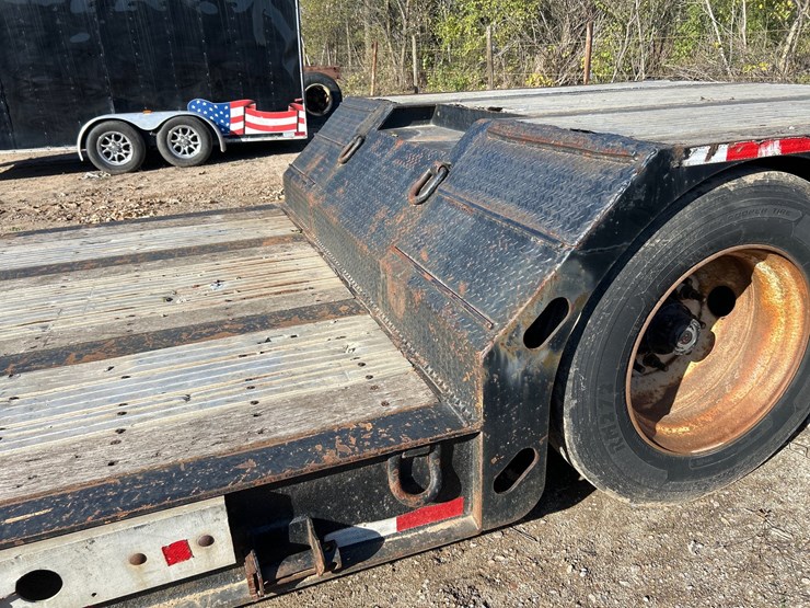 #6917-•-2005-xl-60-mfg-tandem-axle-detachable-gooseneck-lowboy-semi-trailer-(has-wi-title)-image-10