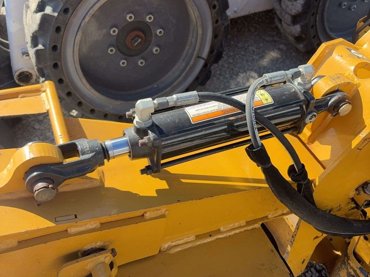 2022-vermeer-stump-grinder-model-sc30tx,-1372-hours,-gas-engine,-s/n--1vrc070npp1006222-image-7