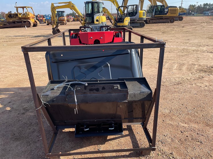 #3237-•-agt-sda-140t-crawler-loader-image-2