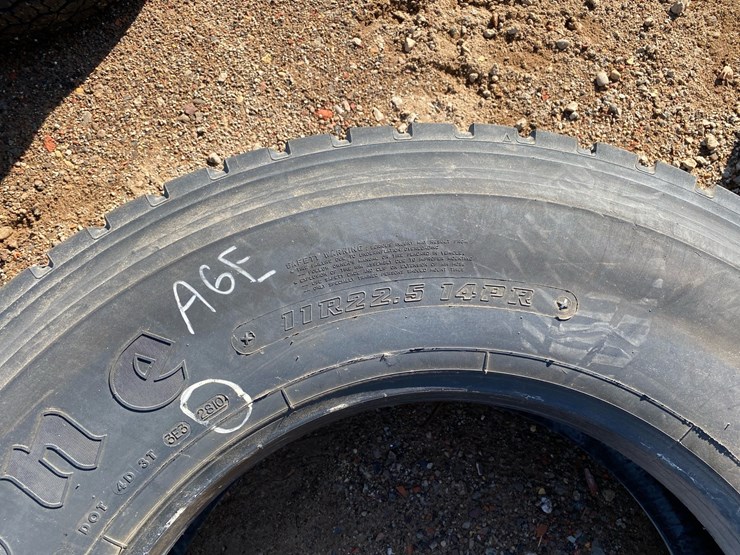 #6975-•-(1)-firestone-fd-663-radial-commercial-truck-tire-image-5