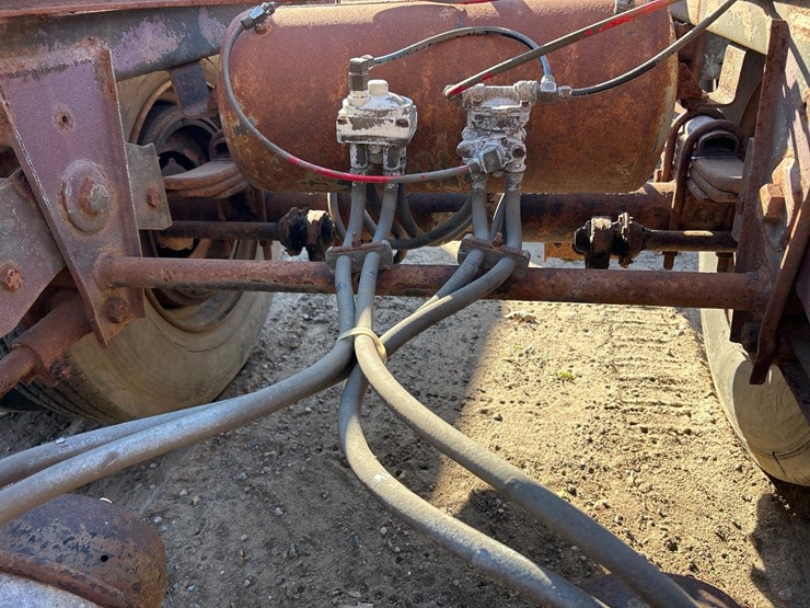 #6921-•-lite-slide-tandem-axle-trailer-slider-assembly-image-11