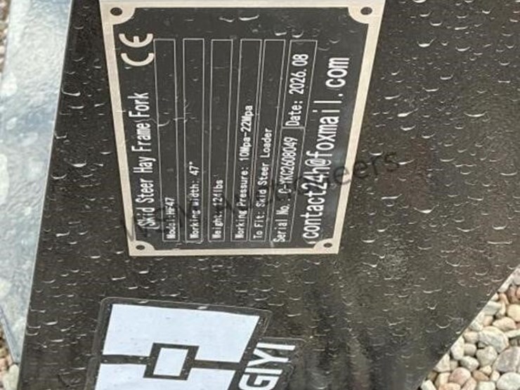 2026-giyi-hay-spear-for-skid-steer-image-5