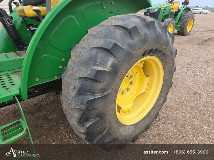john-deere-5045e-image-21