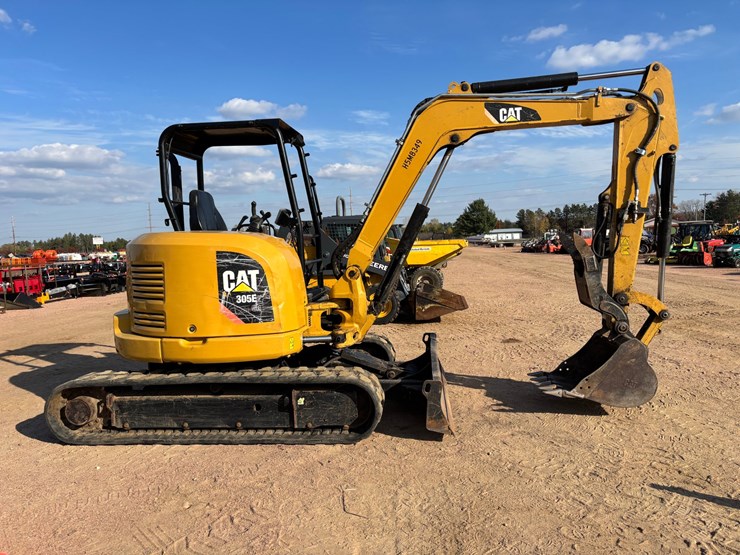 #1917-•-cat-305e2-cr-mini-excavator-image-4