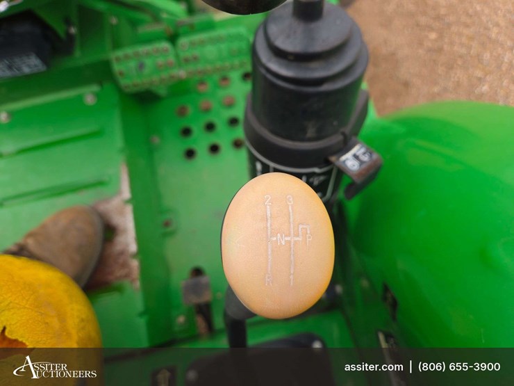 john-deere-5045e-image-11