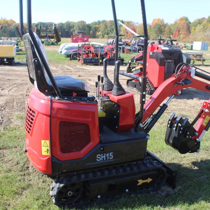 #573 • SH15 Mini Excavator