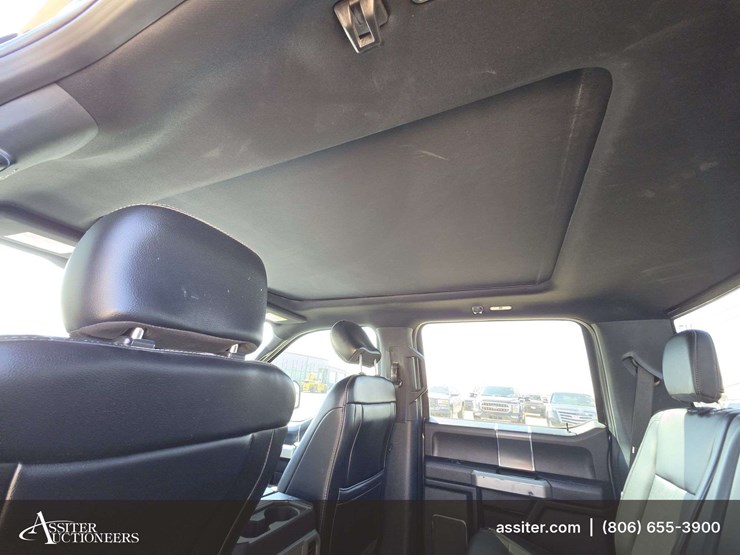 2020-ford-f150-xl-image-11