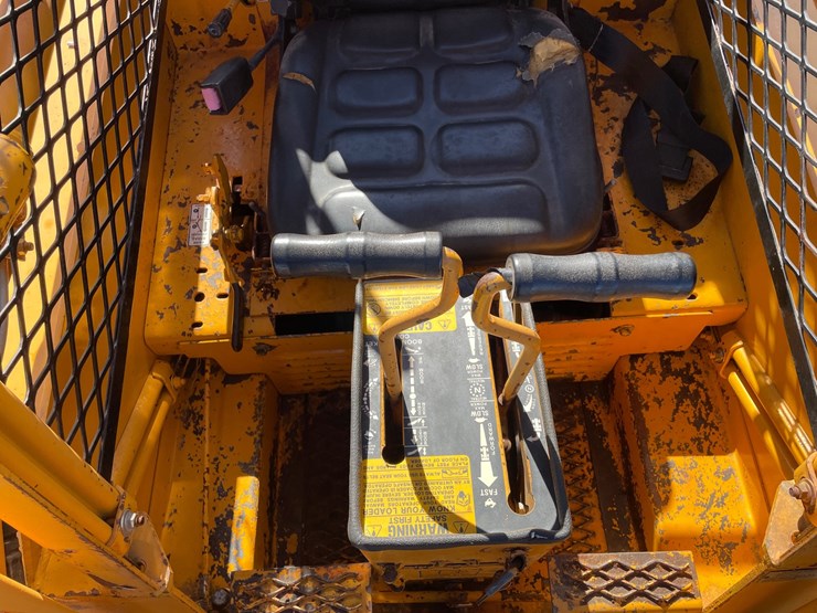 #1088-•-hydra-mac-1300-wheeled-skid-steer-image-17