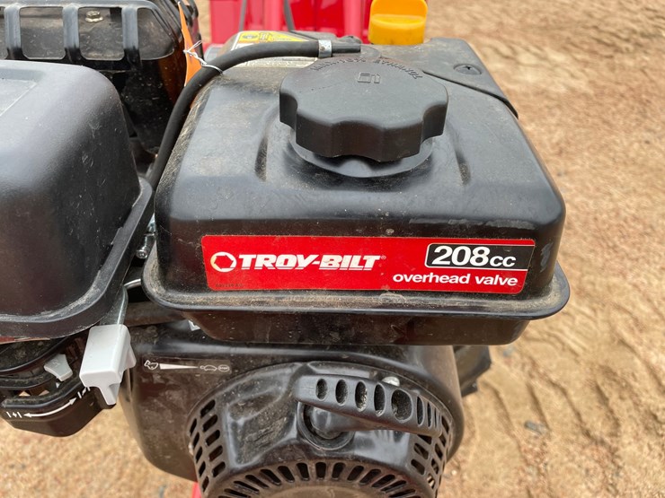 #1002-•-troy-bilt-self-propelled-rototiller-image-12