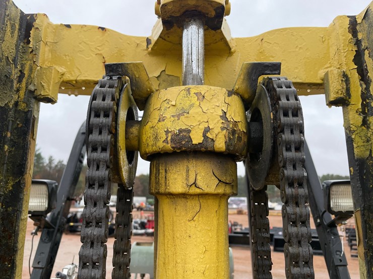 #1854-•-caterpillar-lp-forklift-image-20