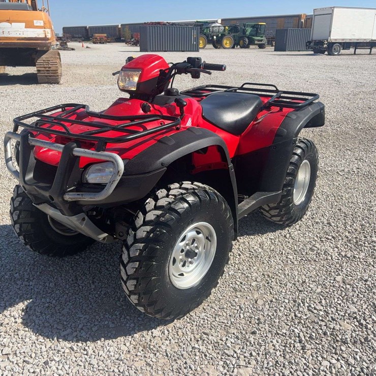 Hoda Foreman Fourwheeler, 4WD, automatic transmission, 12,420 miles, 1,505 hours