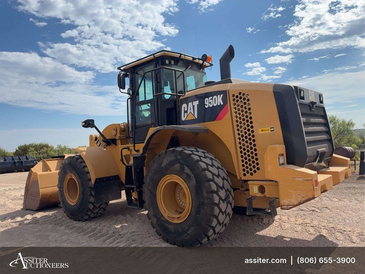 2012-caterpillar-950k-image-4