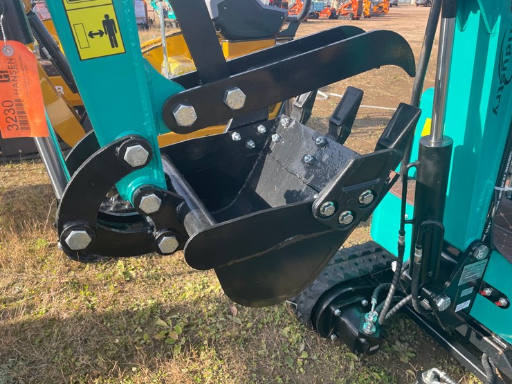 #3230-•-2026-cfg-h16r-mini-excavator-image-11