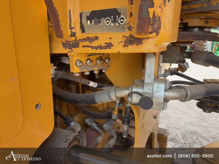 2012-caterpillar-950k-image-34