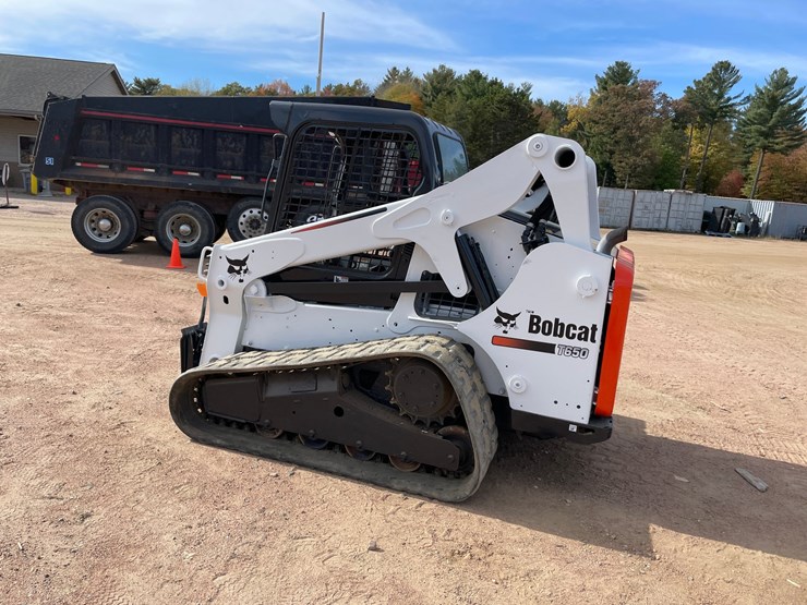 #1074-•-2014-bobcat-t650-tracked-skid-steer-image-5