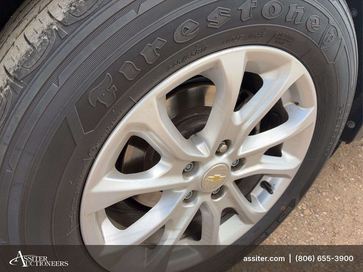 2019-chevrolet-equinox-lt-image-41