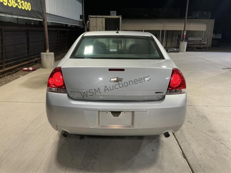 2015-chevrolet-impala-sdn-image-6