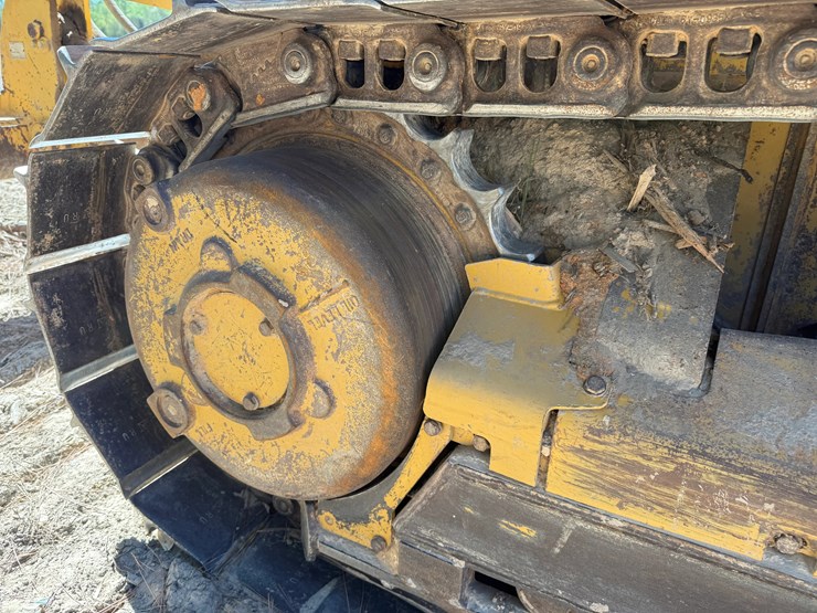 caterpillar-d3g-xl-image-23