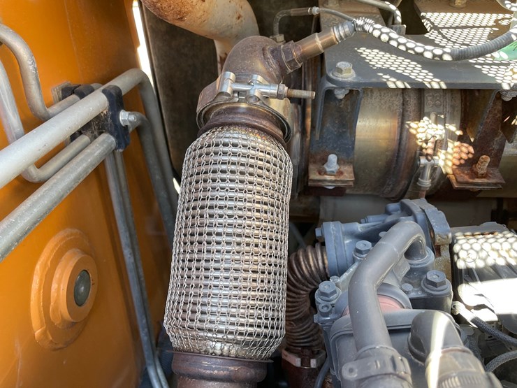 #1958-•-2014-case-sr220-skid-steer-image-24