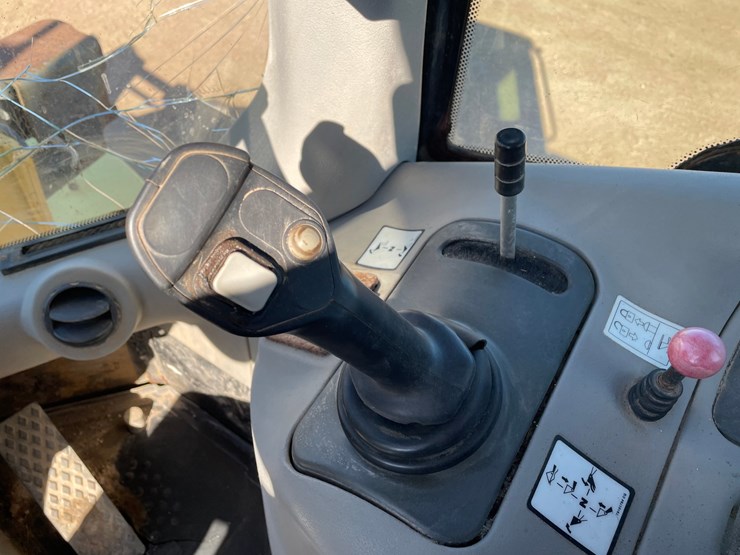 #1871-•-2007-new-holland-w130za-wheel-loader-image-46