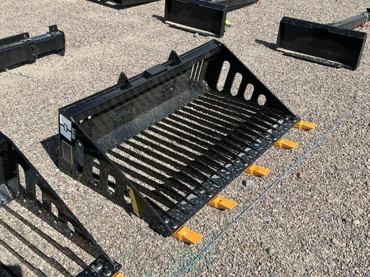 2026-giyi-44in-rock-bucket-for-stand-up-skid-steer-image-1