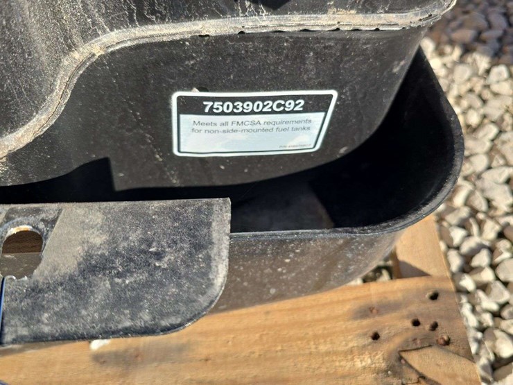 brand-new-fuel-tank,-150-gallon,-came-of-cv-international-image-3