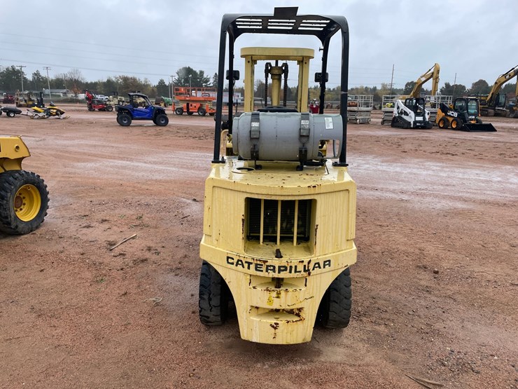 #1854-•-caterpillar-lp-forklift-image-9