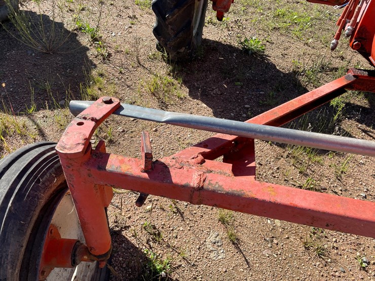 #1951-•-allis-chalmers-b-wide-tractor-image-35