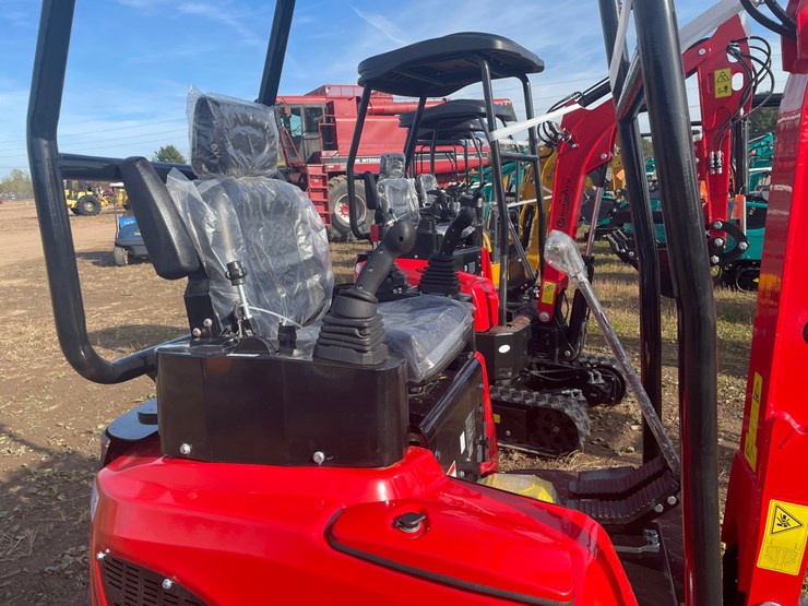 #3222-•-2026-cfg-nt20z-mini-excavator-image-15