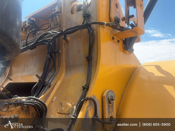 caterpillar-966k-image-7