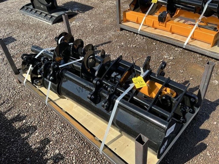 mini-excavator-attachment-set-image-4