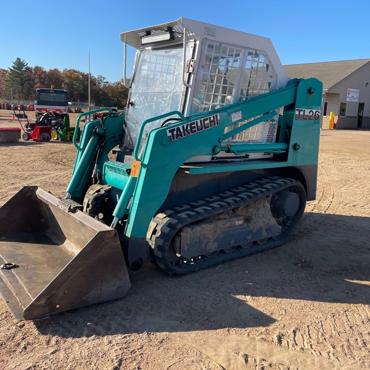#1076 • 1998 Takeuchi TL26-2 Tracked Skid Steer