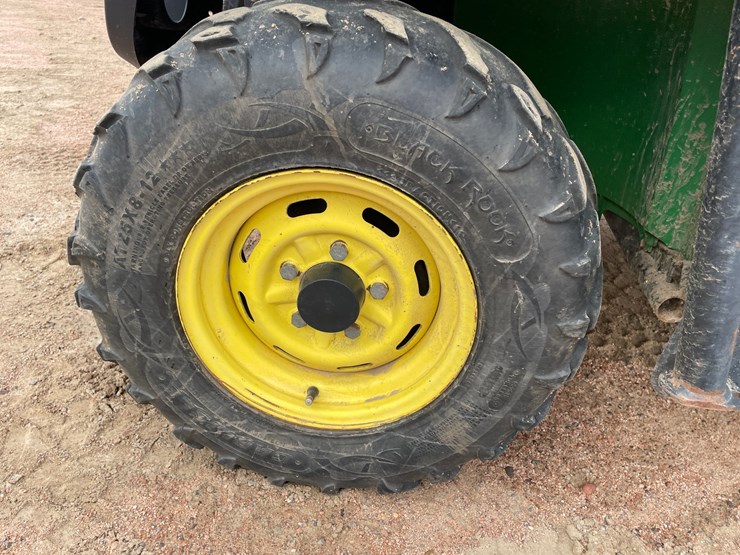 #1057-•-john-deere-diesel-4-x-4-gator-image-9