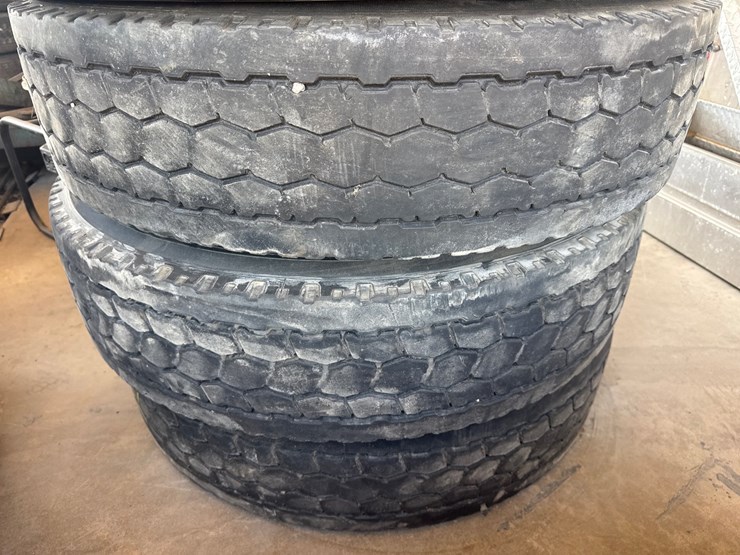 #6991-•-(5)-gt-radial-11r22.5-commercial-truck-tires-image-7