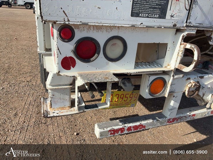2009-international-workstar-7400-image-11