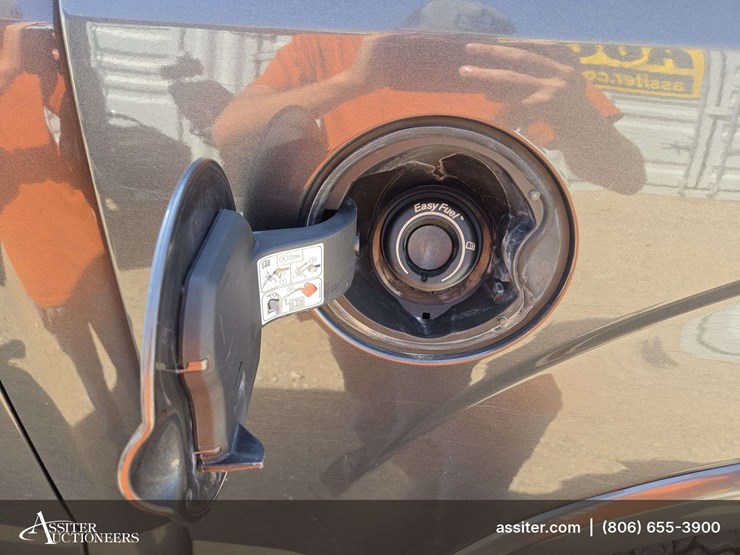 2020-ford-f150-xl-image-6