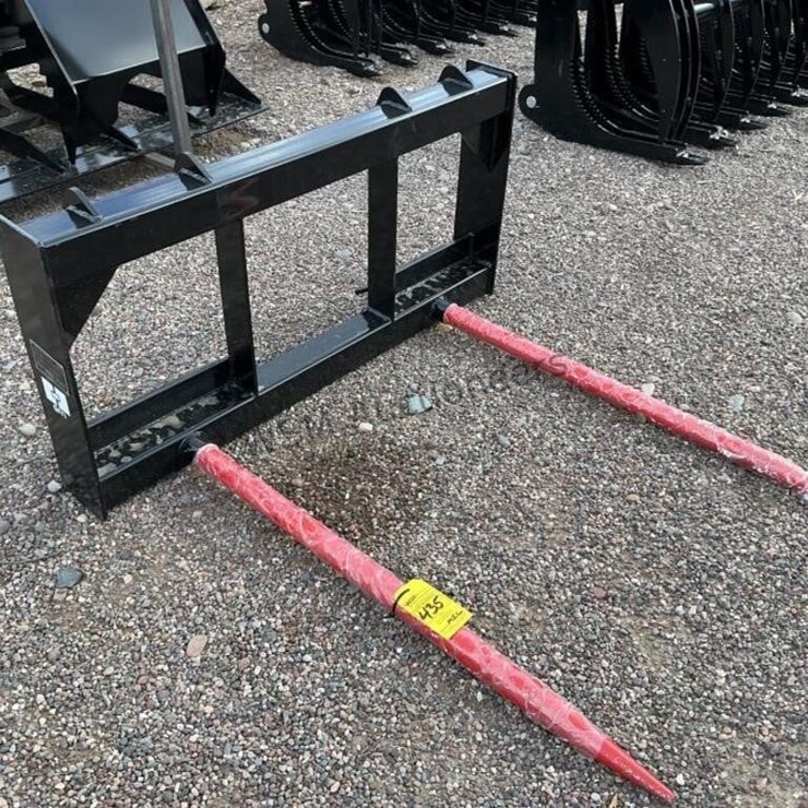 2026 GIYI BALE FORK FOR SKID STEER