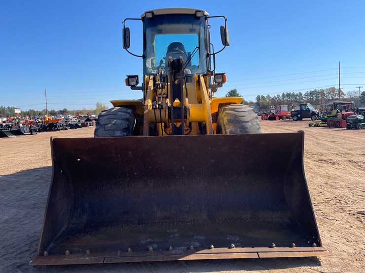 #1871-•-2007-new-holland-w130za-wheel-loader-image-2