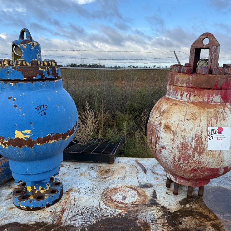 (2) PULSATION DAMPENERS F/ MUD PUMPS