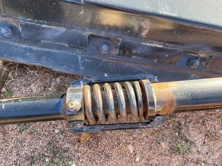 #3744-•-11"-heavy-trucking-plow-with-cylinders-image-17