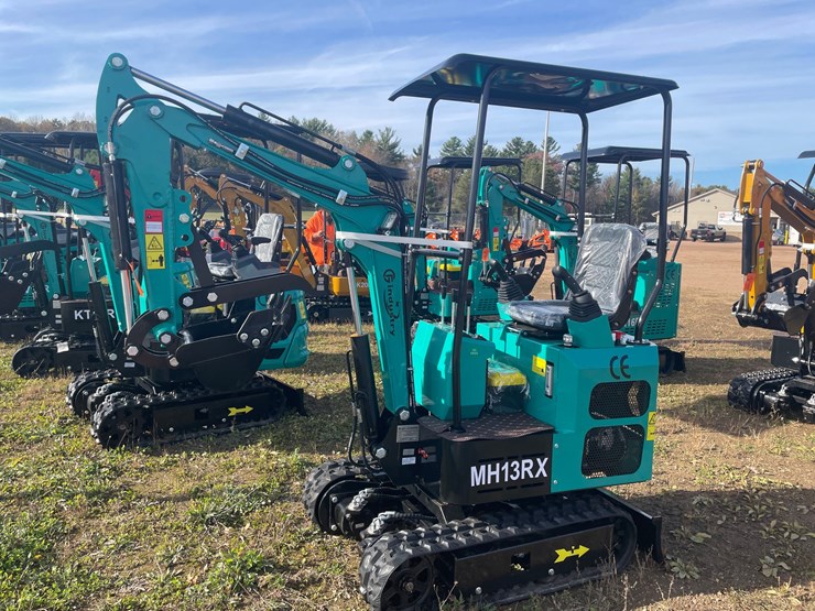 #3234-•-2026-cfg-h13r-mini-excavator-image-20