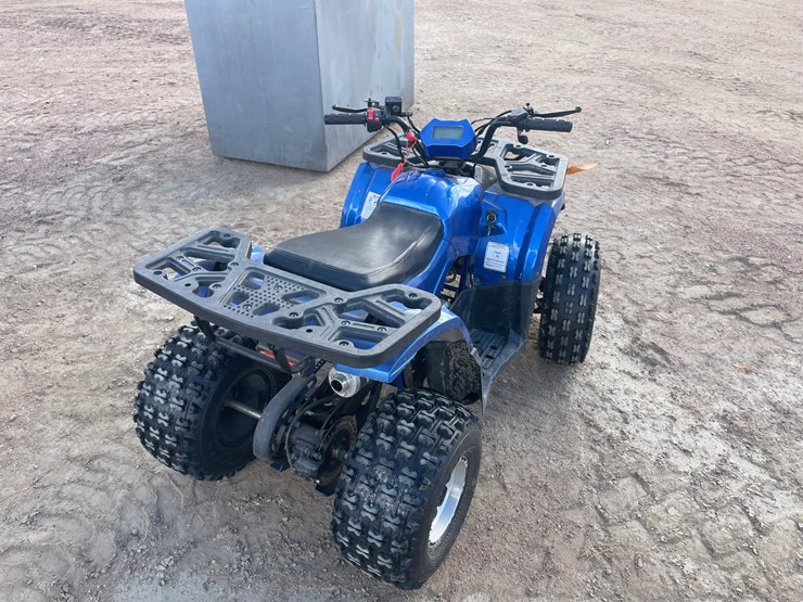 #1046-•-2017-tao-motors-four-wheeler-image-5