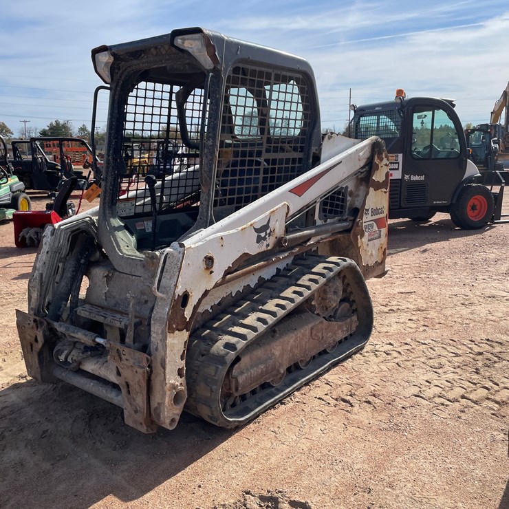 #1863 • 2017 Bobcat T450 Tracked Skid Steer