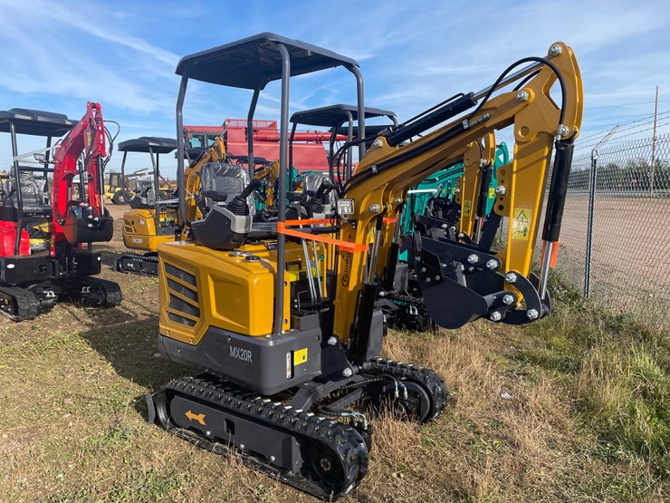 #3223-•-2026-cfg-mx20r-mini-excavator-image-2