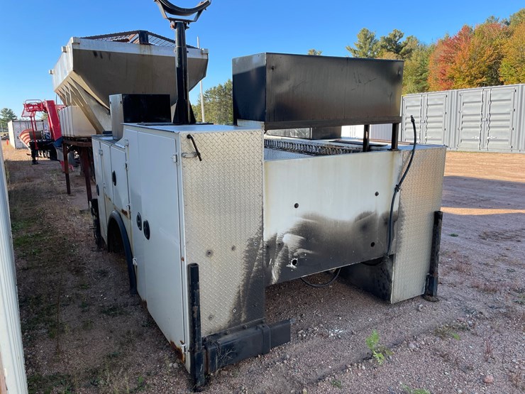 #3751-•-imt-service-truck-box-image-4
