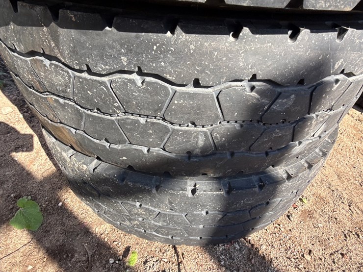 #6962-•-(4)-yokohama-super-steel-my507-commercial-truck-tires-image-9